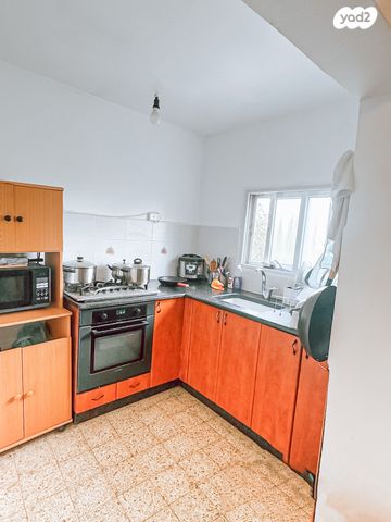 דירה, טיילת גמלא, קצרין