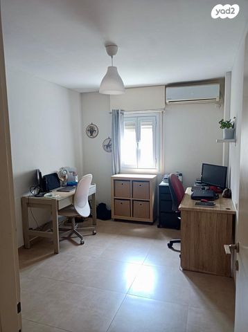 דירה, אליעזר בן יהודה 20, שכונה ב', באר שבע