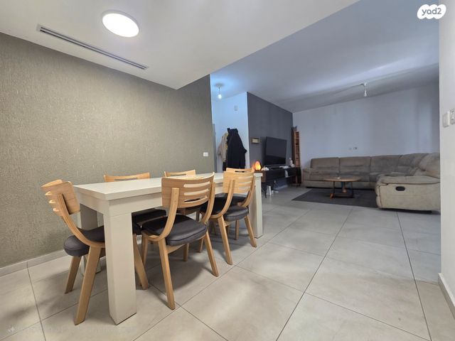 דירה, תרנ"א 75, רח' הנשיא צפון, חדרה