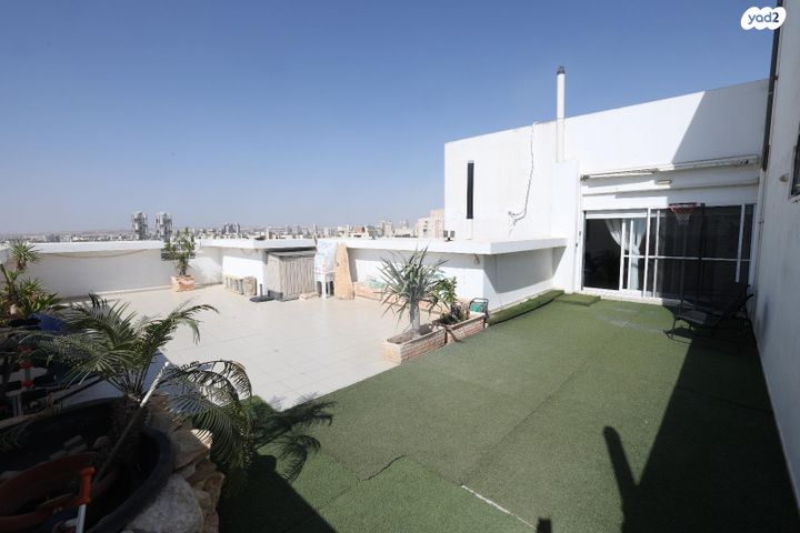 גג/ פנטהאוז, יהושע ייבין, נווה זאב, נאות אילן, באר שבע