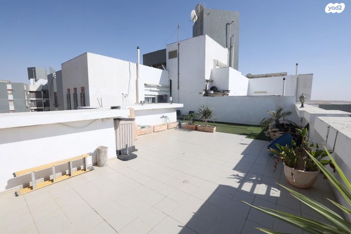 יהושע ייבין 