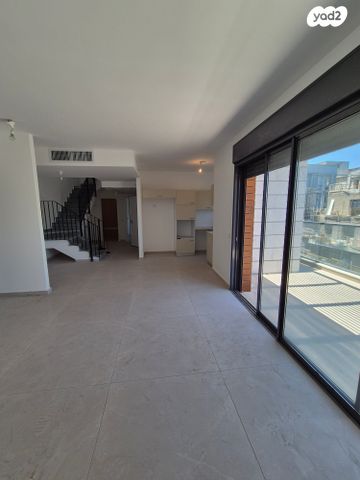 דופלקס, יהוד 1, המרכז השקט / מרכז העיר, פתח תקווה