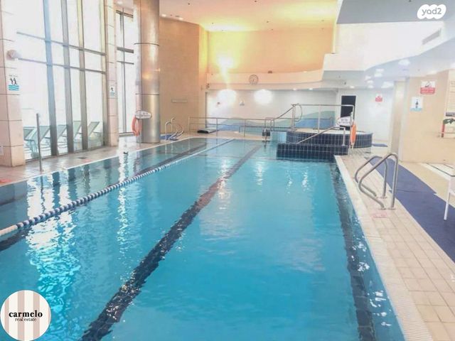 דירה, הרצליה