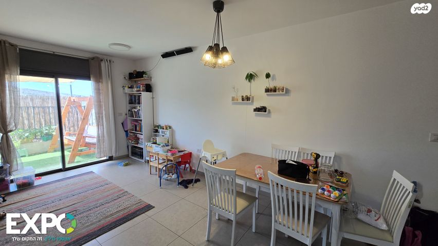 דירת גן, הררי קדם 1, רבבה, רבבה