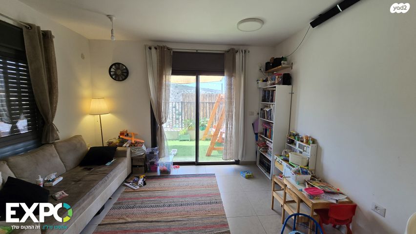 דירת גן, הררי קדם 1, רבבה, רבבה