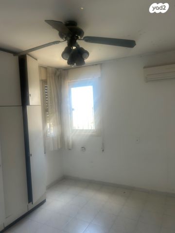 דירה, פרופסור יהושע השל, יזרעאליה, חיפה