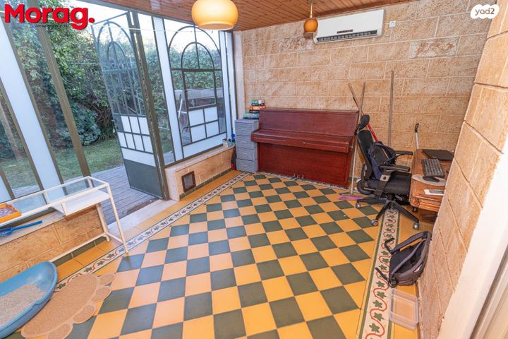 דירת גן, אהרונסון, רמת גולדה, חיפה