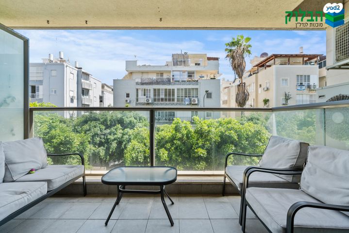 דירה, רמז, מערב ותיק, ראשון לציון