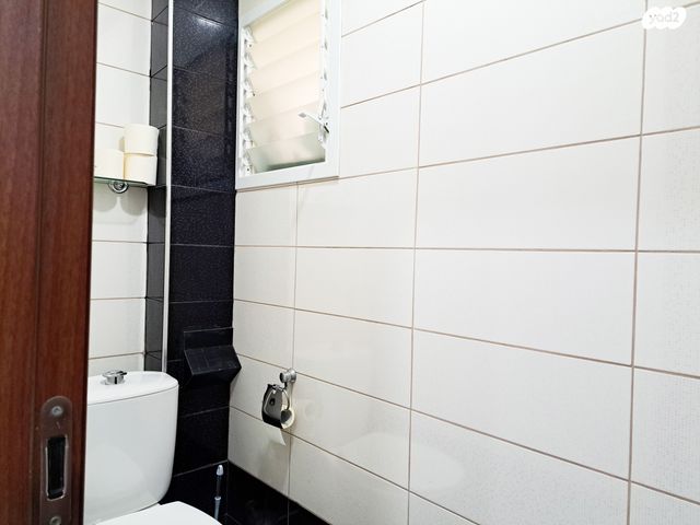 דירה, גבעת יערה, יקנעם עילית