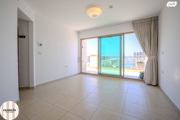 דירה, הרצליה