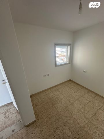 דירה, גבעתיים