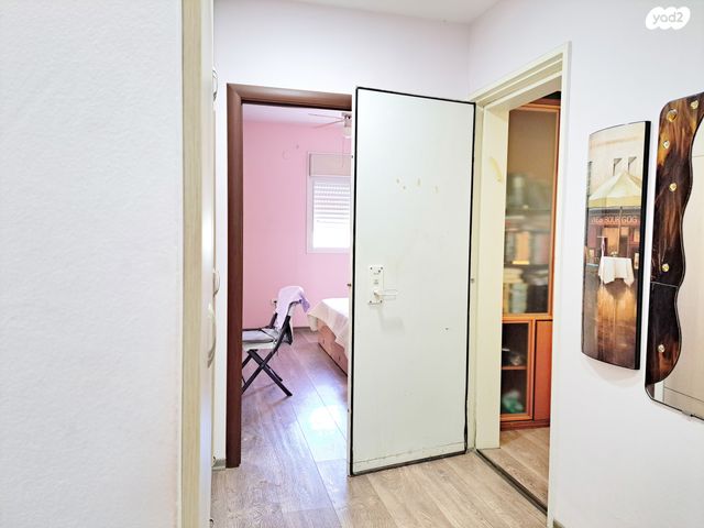 דירה, גבעת יערה, יקנעם עילית