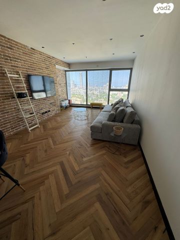 ניסים אלוני 5