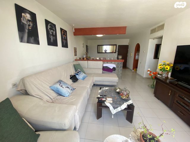 גג/ פנטהאוז, אגרובנק, חולון