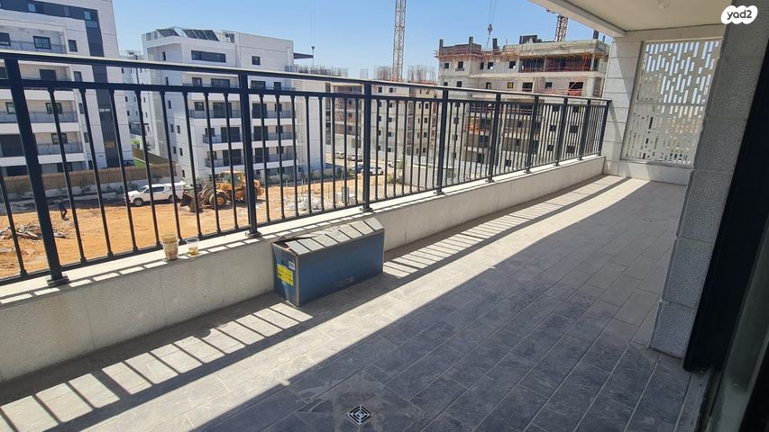 דירה, חיים הרצוג 12, פסגות אפק, ראש העין