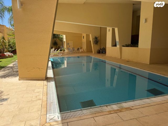 גג/ פנטהאוז, הרצליה