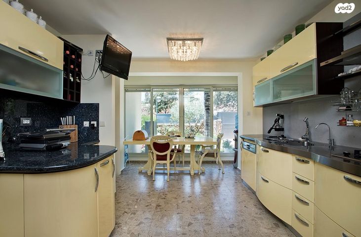 בית פרטי/ קוטג', המלך יהושפט 55, הרצליה פיתוח, הרצליה