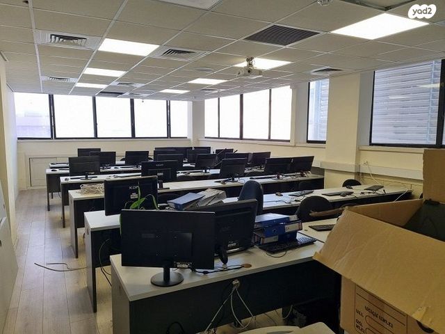 משרדים, רמת גן