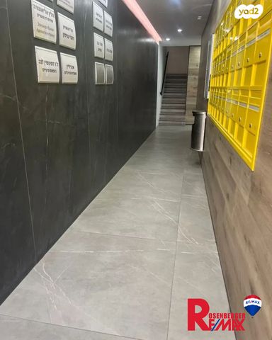 משרדים, רוטשילד 53, אברמוביץ', ראשון לציון