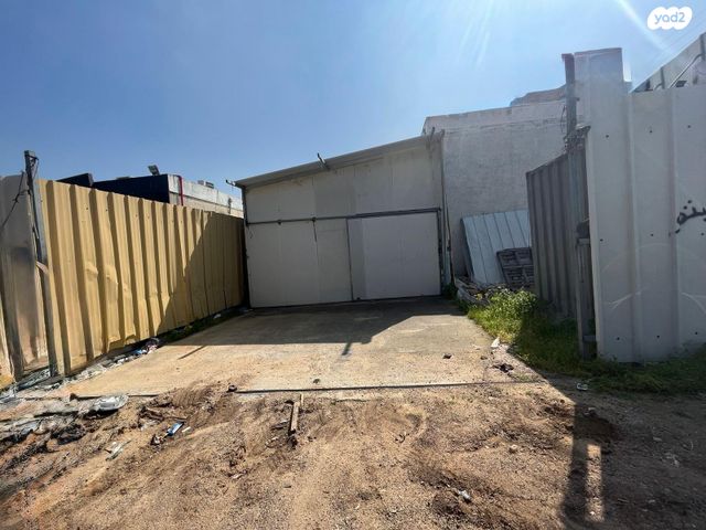 גבעת ציון וגבעת הפרחים