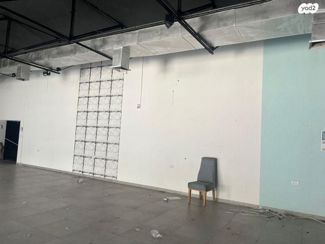 אולמות, גבעת ציון וגבעת הפרחים, אשקלון