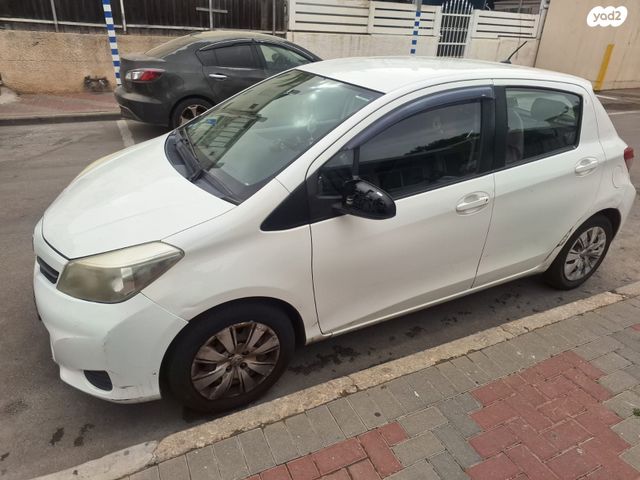 יאריס Sol אוט׳ 1.3 (99 כ״ס) [2012-2015]