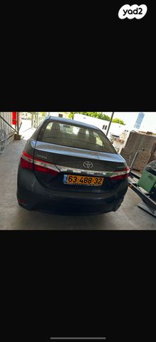 מודעת רכב טויוטה קורולה