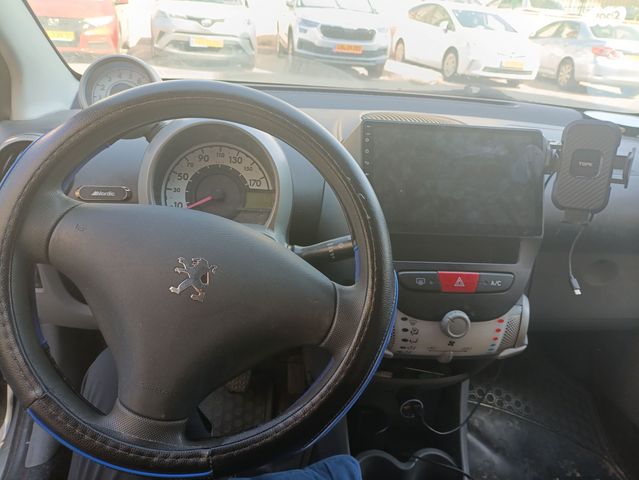 מודעת רכב פיג'ו 107