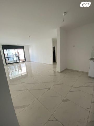 דירה, רועי קליין 29, נווה שמיר רמת בית שמש ה-1, בית שמש