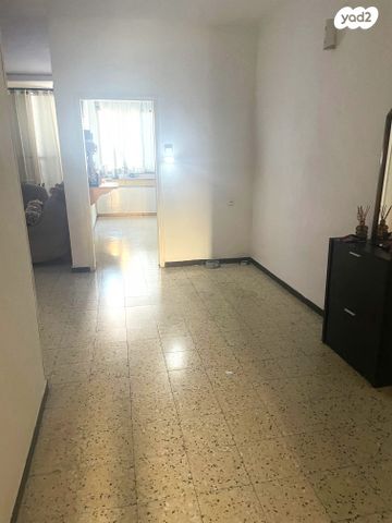 דירה, כצנלסון 3, מוצקין הותיקה, קרית מוצקין