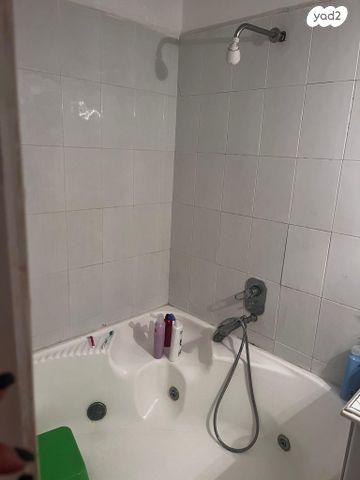 דירה, חומה ומגדל 28, מרכז, קרית עבודה, חולון