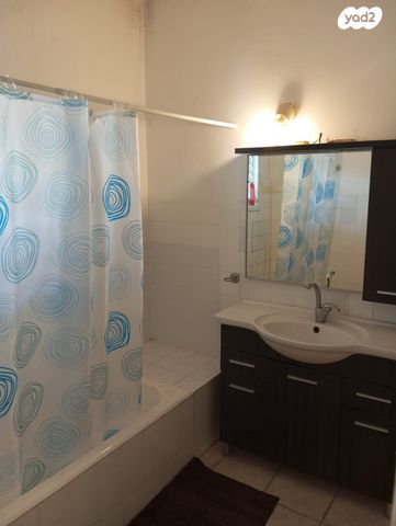 דירה, הרימון, רמז, מערב ותיק, ראשון לציון