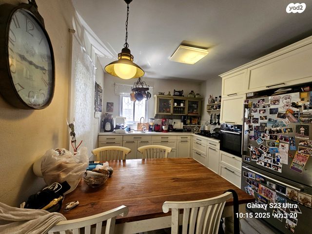 דו משפחתי, בית דגן