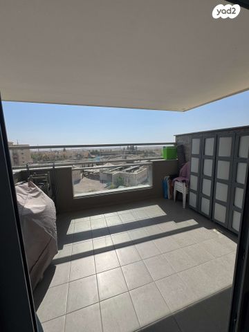 דירה, נחום סנה, רמות הרכס, באר שבע