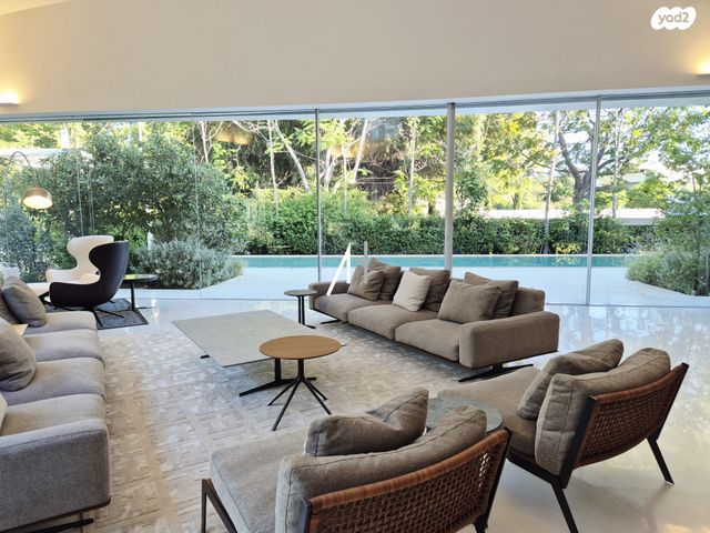 בית פרטי/ קוטג', סביון