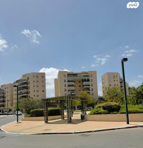 דירה, שדרות הערים התאומות, רמות הרכס, באר שבע