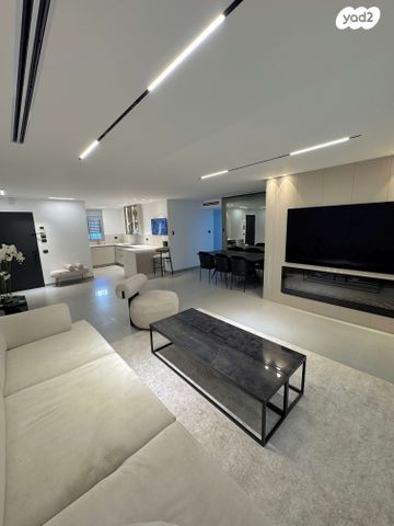 גג/ פנטהאוז, רמות הרכס, באר שבע