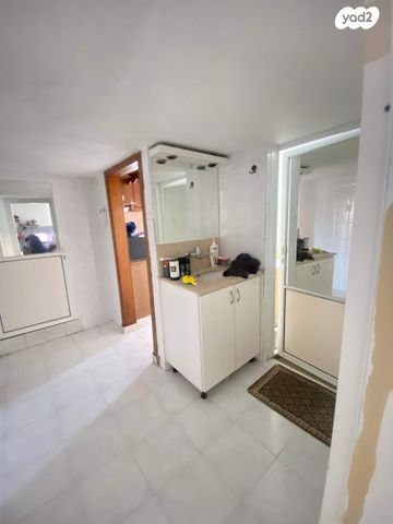 דירה, דוד נוי, מרכז העיר, עכו