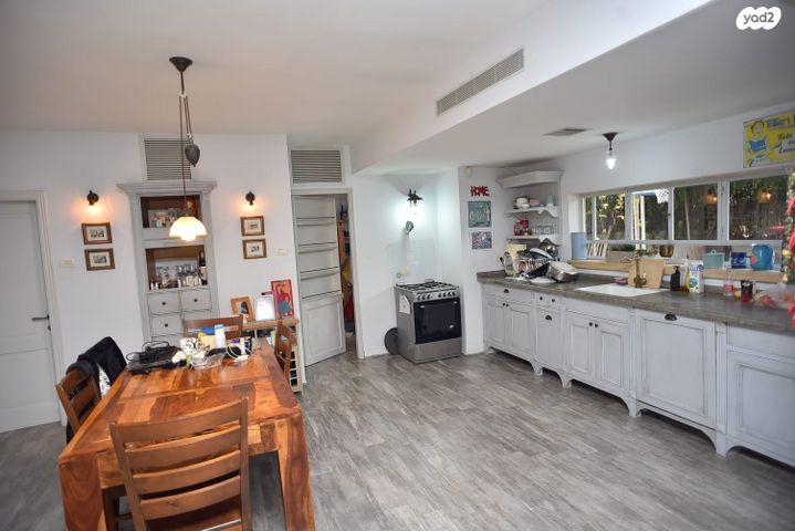 דו משפחתי, פוקס, גבעת העיריות, גדרה