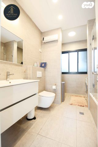 דירת גן, אור ים, אור עקיבא