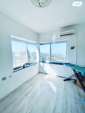 דירת גן, אהרונסון 2, רמת גולדה, חיפה