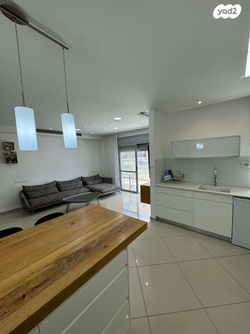 דירה, שדרות הערים התאומות, רמות הרכס, באר שבע