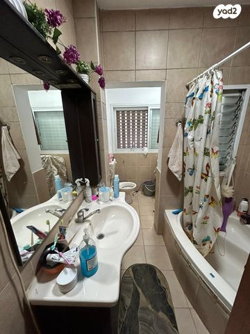 דירה, נחום שריג 11, רמות הרכס, באר שבע