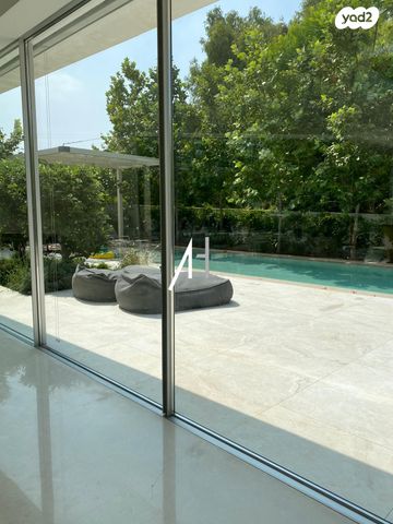 בית פרטי/ קוטג', סביון