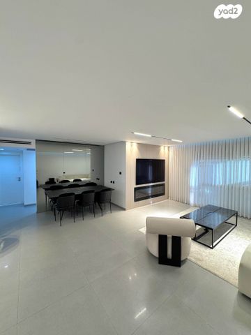 גג/ פנטהאוז, רמות הרכס, באר שבע