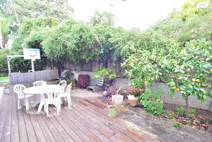 דו משפחתי, פוקס, גבעת העיריות, גדרה