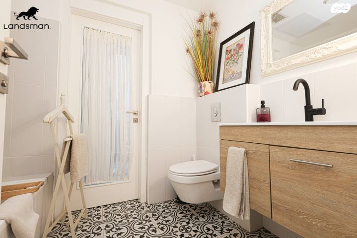 גג/ פנטהאוז, בני משה, ד' / מערב מרכז העיר, רחובות