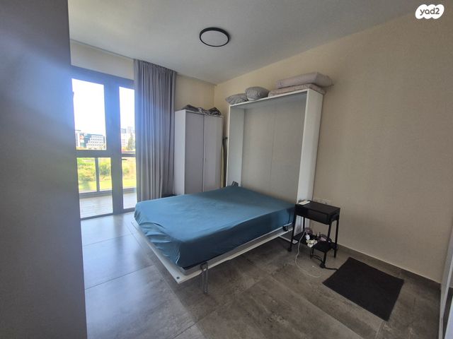 דירה, הרצליה