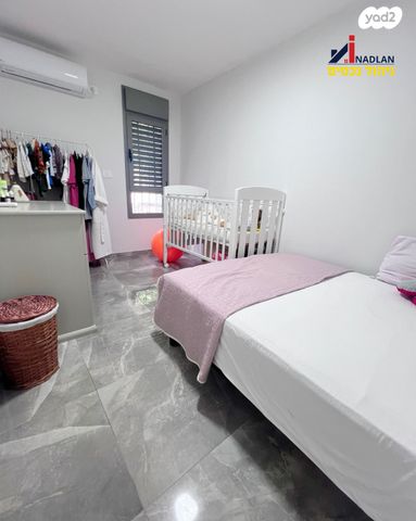 דירה, יחיאל וייסנברג, קנדי, אור עקיבא