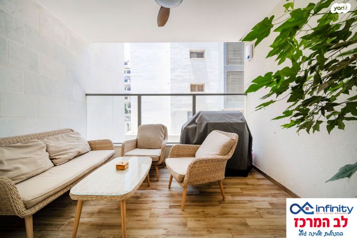 דירה, יהוד, המרכז השקט / מרכז העיר, פתח תקווה